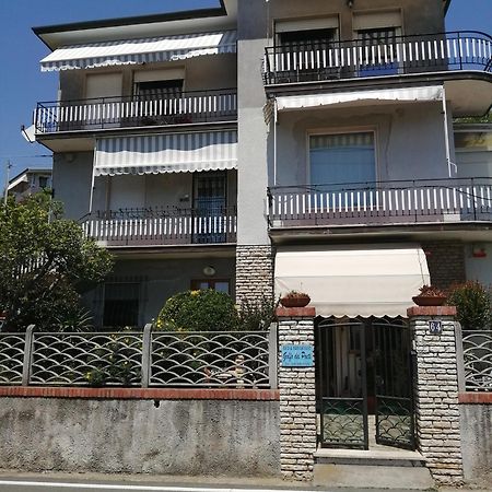 B&B Golfo Dei Poeti เลริชี ภายนอก รูปภาพ